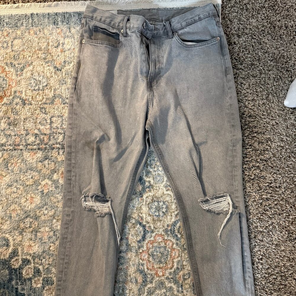 H&M Regular Tapered Gray Distressed Jeans - Size 34
